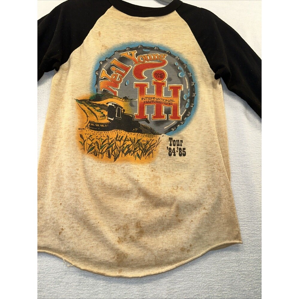 VTG 80s Shirt Neil Young International Harvesters Tour Concert Tee 1984 FlawRARE - Picture 8 of 16